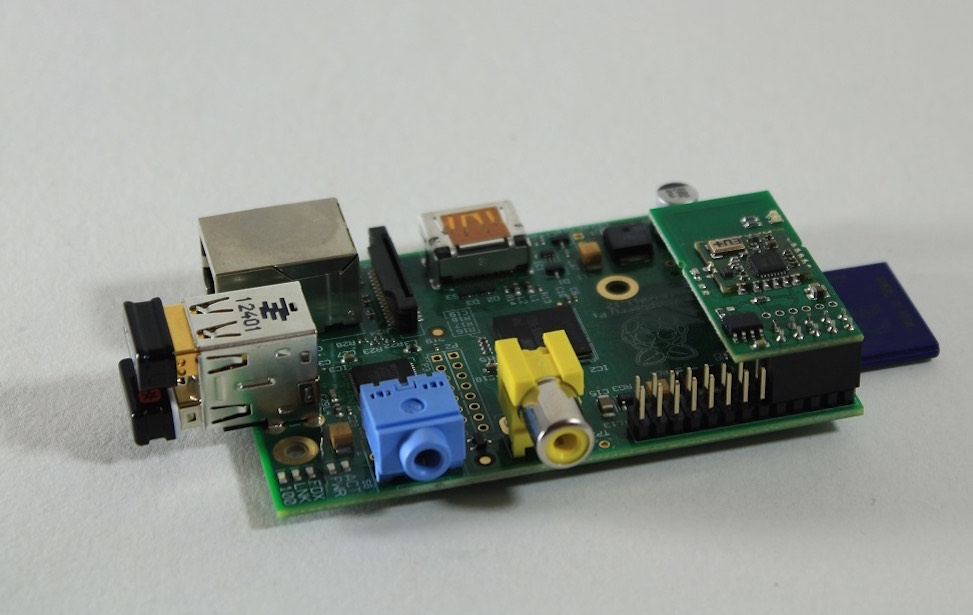 Raspberry Pi mit Z-Wave Modul
