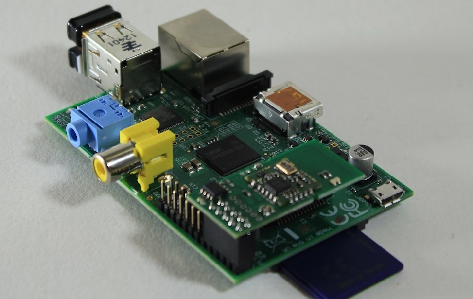 Raspberry Pi mit Z-Wave Modul